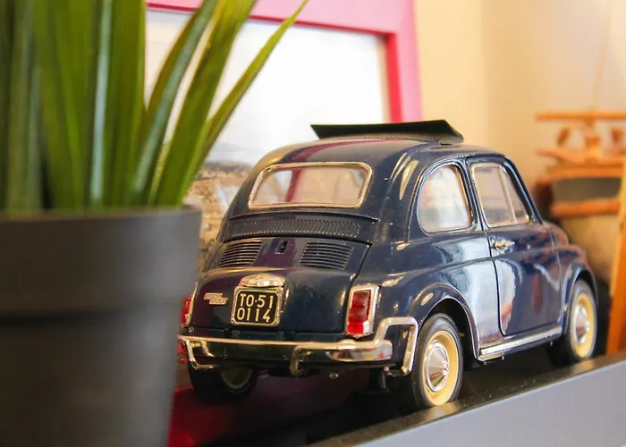 Fab 'n' Chic Apartman *