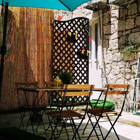 Fab 'n' Chic Apartman Split