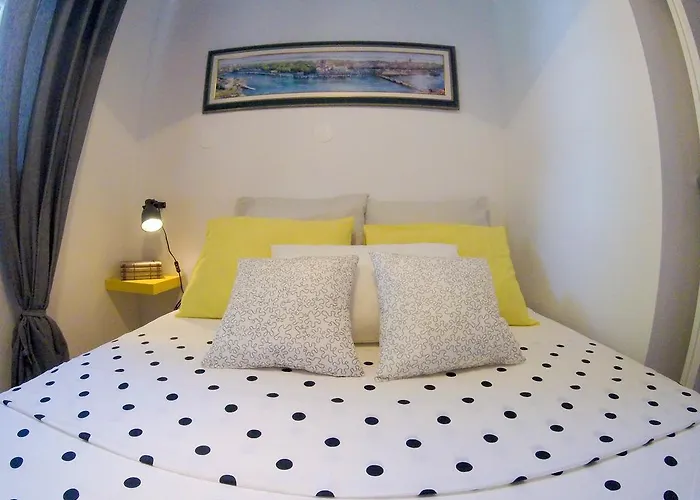 Fab 'n' Chic * سبليت