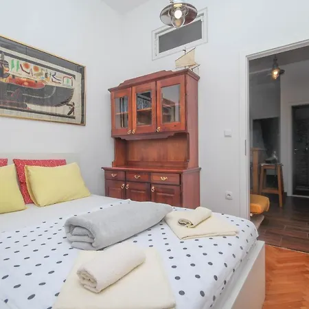 Fab 'n' Chic Apartmán Split